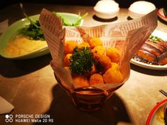 很脆的松露豆腐-新白鹿餐厅(金鹰新街口店)
