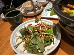版纳拌折耳根-云海肴·汽锅鸡·云南菜(高德置地店)