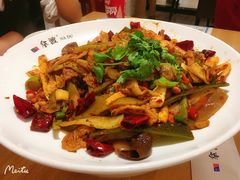 -拿渡·水煮鱼麻辣香锅(王府井奥莱·香江小镇店)