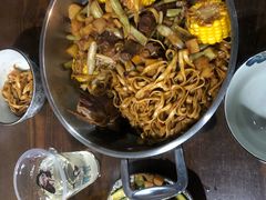 -内蒙焖面大盆骨餐馆(山大路店)