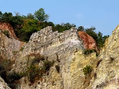 -彩色沙林风景区