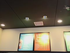 大堂-星巴克(无锡大东方店)