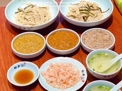 -裕兴记•蟹黄面馆(人民广场店)