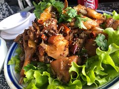 -八两八金·莱芜特色炒鸡(市南漳浦路店)