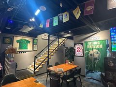 -京狮炙燥·精酿烧烤(首经贸店)