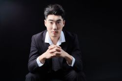 -柏拉图婚纱馆
