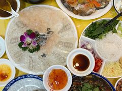 -官塘陈记鱼生·潮汕砂锅粥·牛肉火锅(潮枫路总店)