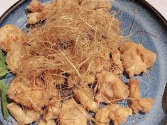 -荟廷·晶萃(陆家嘴尚悦湾店)