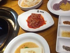 -万兴佳烤肉·长白山老味道(东岸里店)