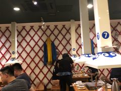 -欢乐牧人蒙古炭烤羊腿(四平路店)