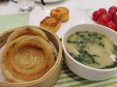 -鹊华居·地道鲁菜·海鲜·融合味(大明湖店)