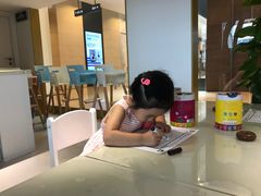 -KIDults童伴儿亲子餐厅(达美中心广场店)