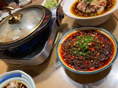 酸辣蕨根粉-陶德砂锅(蜀汉路店)