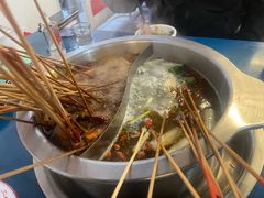 -牛华周记麻辣烫起源店