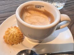 -Common Table · Brunch & Coffee
