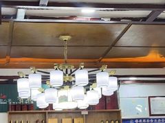 -湖南人家湘菜馆(镇江路店)