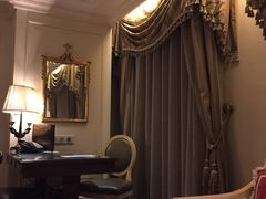 -广州富力丽思卡尔顿酒店