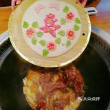 我宣布｜00后zui👄 吃的铁锅炖在这家新店