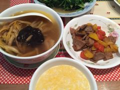 -葱妈母婴医护月嫂中心(浦东店)