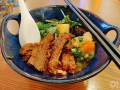 牛小排肉面-贯一台湾牛肉面(八一七中路店)
