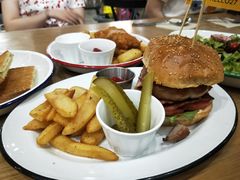 -HELLO 27 意面·沙拉·帕尼尼