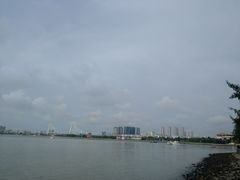 -万绿园