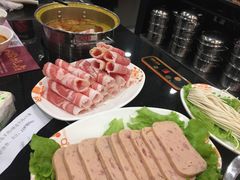 -呷哺呷哺(哈尔滨红博购物广场店)