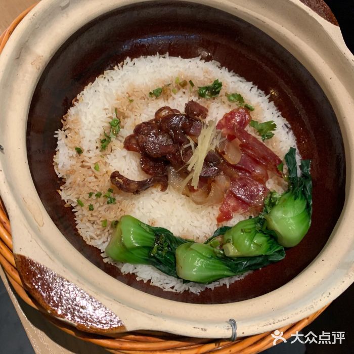 捞王锅物料理(凯德晶萃店)双腊煲仔饭图片