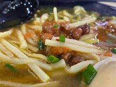 -龙记桂林米粉(财满街店)