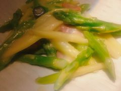 奶油芦笋-穹六人间 people 6(岳阳路店)