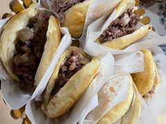-闫家驴肉老店(华电一校店)