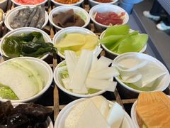 -火凤祥鲜货火锅·清真食品(宁夏总店)