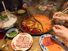 -萍姐火锅·公路夜市(武汉首店)