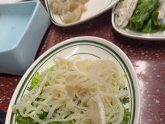 -四囍码头海鲜烧烤自助火锅(外滩南京东路悦荟广场店)