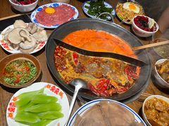 -萍姐火锅·公路夜市(武汉首店)