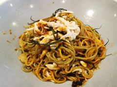 葱香田园鸡丝面-港丽餐厅(高德置地店)