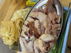 连州果园鸡-威邵鸡煲(西华路总店)