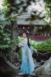 -一揽芳华汉服旗袍体验馆(拙政园店)