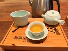 -梅间堂茶馆(绿地缤纷城店)