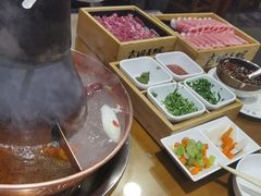 精选巴尔虎雪花羊肉卷-古铜老院铜锅涮肉·清真(双井店)
