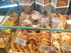 -方炉·天然食材面包店(青秀店)