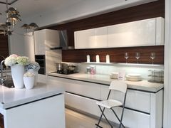 -佰丽爱家全屋定制(汶水店)