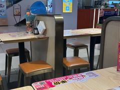 -小杨生煎(浦江欢乐颂店)
