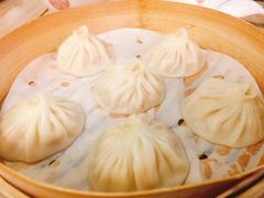 鲜虾蟹籽灌汤包-老班长手工灌汤包(望京华彩店)