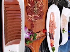 -热火朝天鲜切牛肉火锅(南强街巷店)