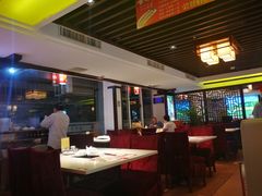 大堂-潮泰牛肉火锅 · 创于1992年(车公庙店)