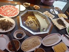 -陈府大宅门成都火锅·手切鲜肉(太原街店)