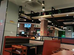 大堂-六合里雄记汕头牛肉火锅(东门店)