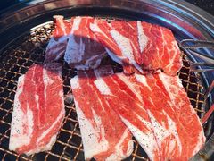-韩烧牛中牛·甄选黑牛烤肉(黑金店)