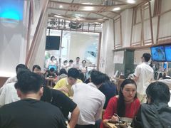 大堂-小满手工粉(上海月星环球港店)